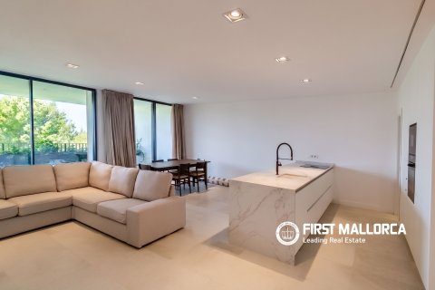 Apartment for sale in Nova Santa Ponsa, Mallorca, Spain 3 bedrooms, 166 sq.m. No. 191964 - photo 4