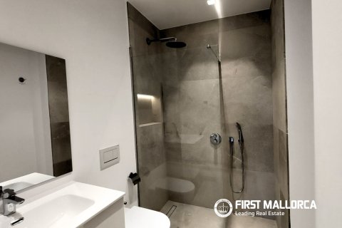 Apartment for sale in Nova Santa Ponsa, Mallorca, Spain 3 bedrooms, 166 sq.m. No. 191964 - photo 15