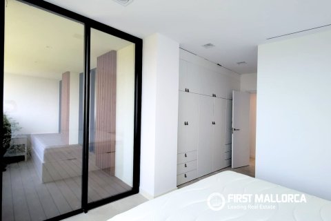Apartment for sale in Nova Santa Ponsa, Mallorca, Spain 3 bedrooms, 166 sq.m. No. 191964 - photo 13