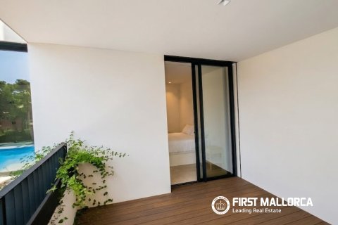 Apartment for sale in Nova Santa Ponsa, Mallorca, Spain 3 bedrooms, 166 sq.m. No. 191964 - photo 11