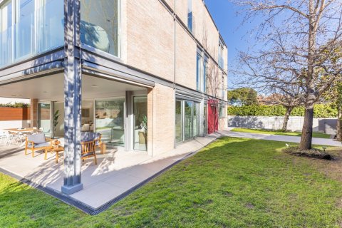 Продажа дома в Сан-Кугат-дель-Вальес, Барселона, Испания 6 спален, №140930 - фото 18