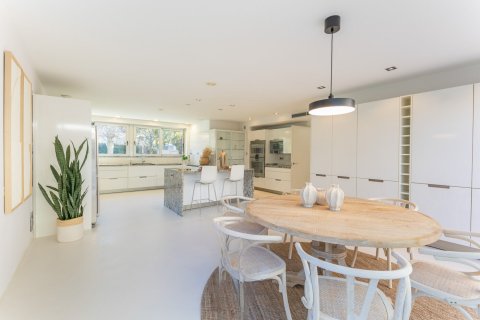 Продажа дома в Сан-Кугат-дель-Вальес, Барселона, Испания 6 спален, №140930 - фото 12