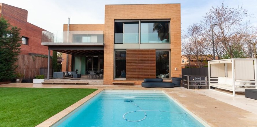 Сasa en Sant Cugat del Vallès, Barcelona, España 5 dormitorios, No. 140926