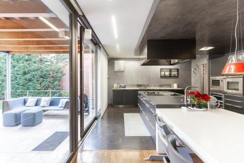 Сasa en venta en Sant Cugat del Vallès, Barcelona, España 5 dormitorios, No. 140926 - foto 8