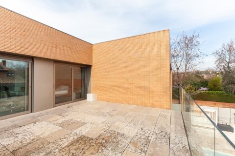 Сasa en venta en Sant Cugat del Vallès, Barcelona, España 5 dormitorios, No. 140926 - foto 29