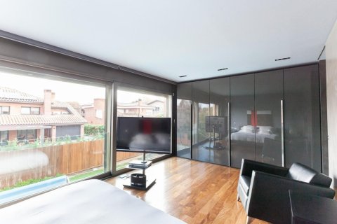 Сasa en venta en Sant Cugat del Vallès, Barcelona, España 5 dormitorios, No. 140926 - foto 22