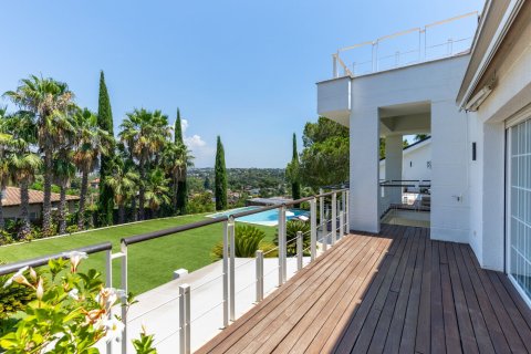 Продажа дома в Сан-Кугат-дель-Вальес, Барселона, Испания 7 спален, 1900м2 №140931 - фото 16