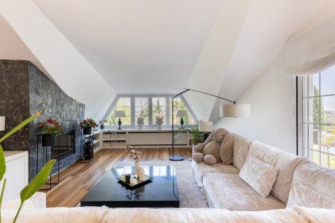 Продажа дома в Сан-Кугат-дель-Вальес, Барселона, Испания 7 спален, 1900м2 №140931 - фото 17