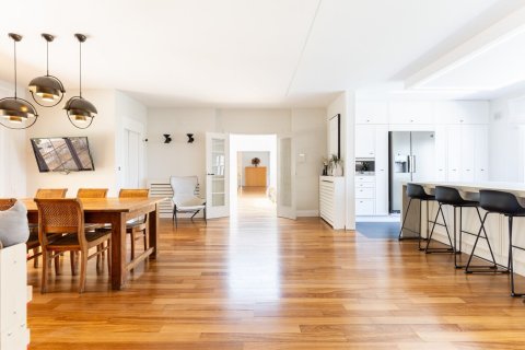 Продажа дома в Сан-Кугат-дель-Вальес, Барселона, Испания 7 спален, 1900м2 №140931 - фото 27