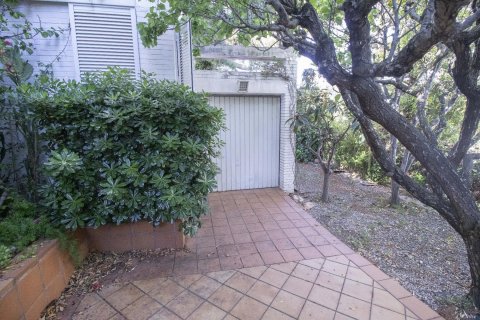 House for sale in Coma-Ruga, Tarragona, Spain 5 bedrooms, No. 140932 - photo 7