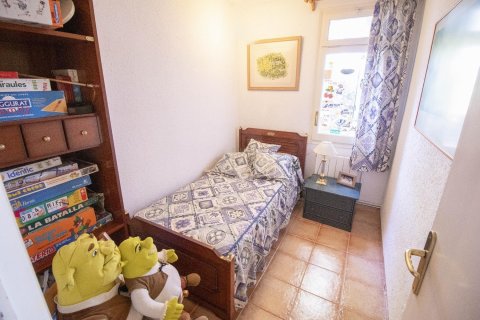 House for sale in Coma-Ruga, Tarragona, Spain 5 bedrooms, No. 140932 - photo 26