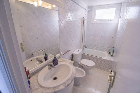 House for sale in Coma-Ruga, Tarragona, Spain 5 bedrooms, No. 140932 - photo 30