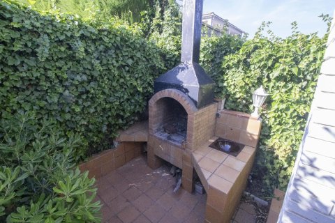 House for sale in Coma-Ruga, Tarragona, Spain 5 bedrooms, No. 140932 - photo 8