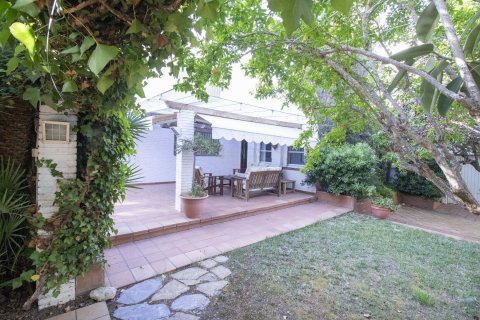House for sale in Coma-Ruga, Tarragona, Spain 5 bedrooms, No. 140932 - photo 5