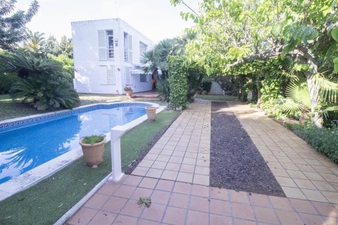 House for sale in Coma-Ruga, Tarragona, Spain 5 bedrooms, No. 140932 - photo 2
