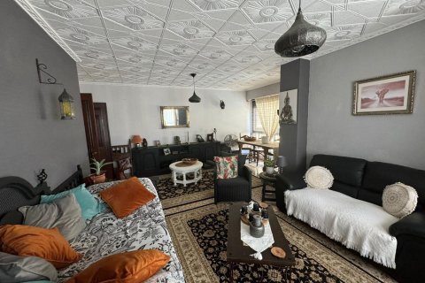 Lägenhet till salu i San Miguel de Salinas, Alicante, Spanien 108 kvm. Nr. 182796 - foto 23