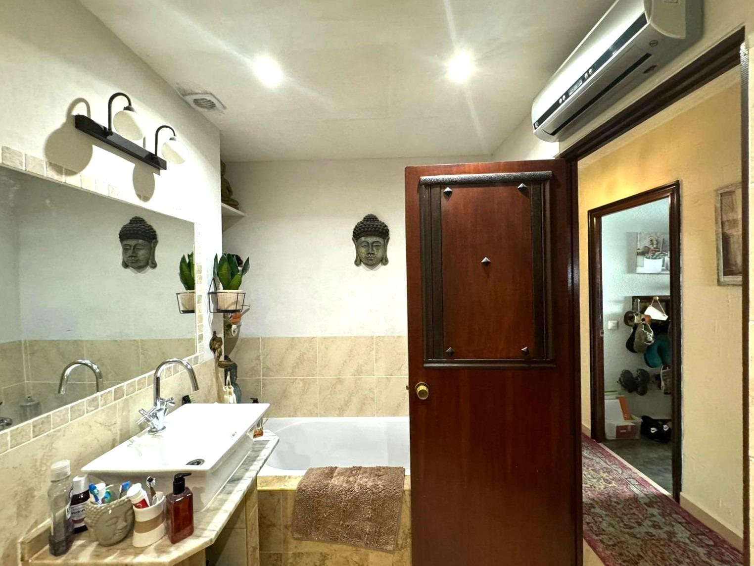 Appartamento a San Miguel de Salinas, Alicante, Spagna 108 mq. N° 182796