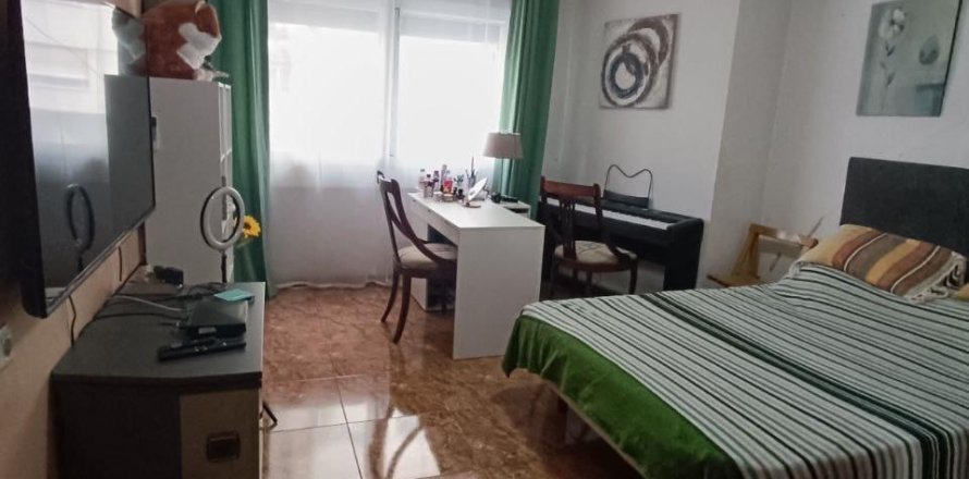 Apartament w Gandia, Valencia, Hiszpania 1 sypialnia, 132 mkw. nr 182791