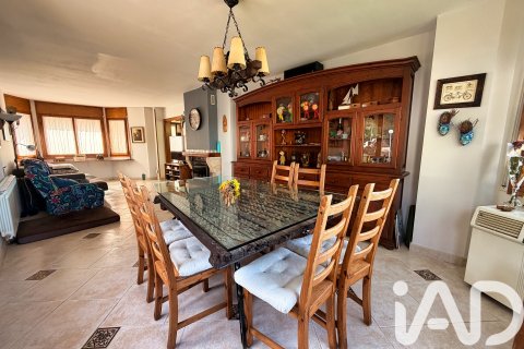 House à vendre à Vallirana, Barcelona, Espagne, 5 chambres, 281 m2 No. 172565 - photo 4