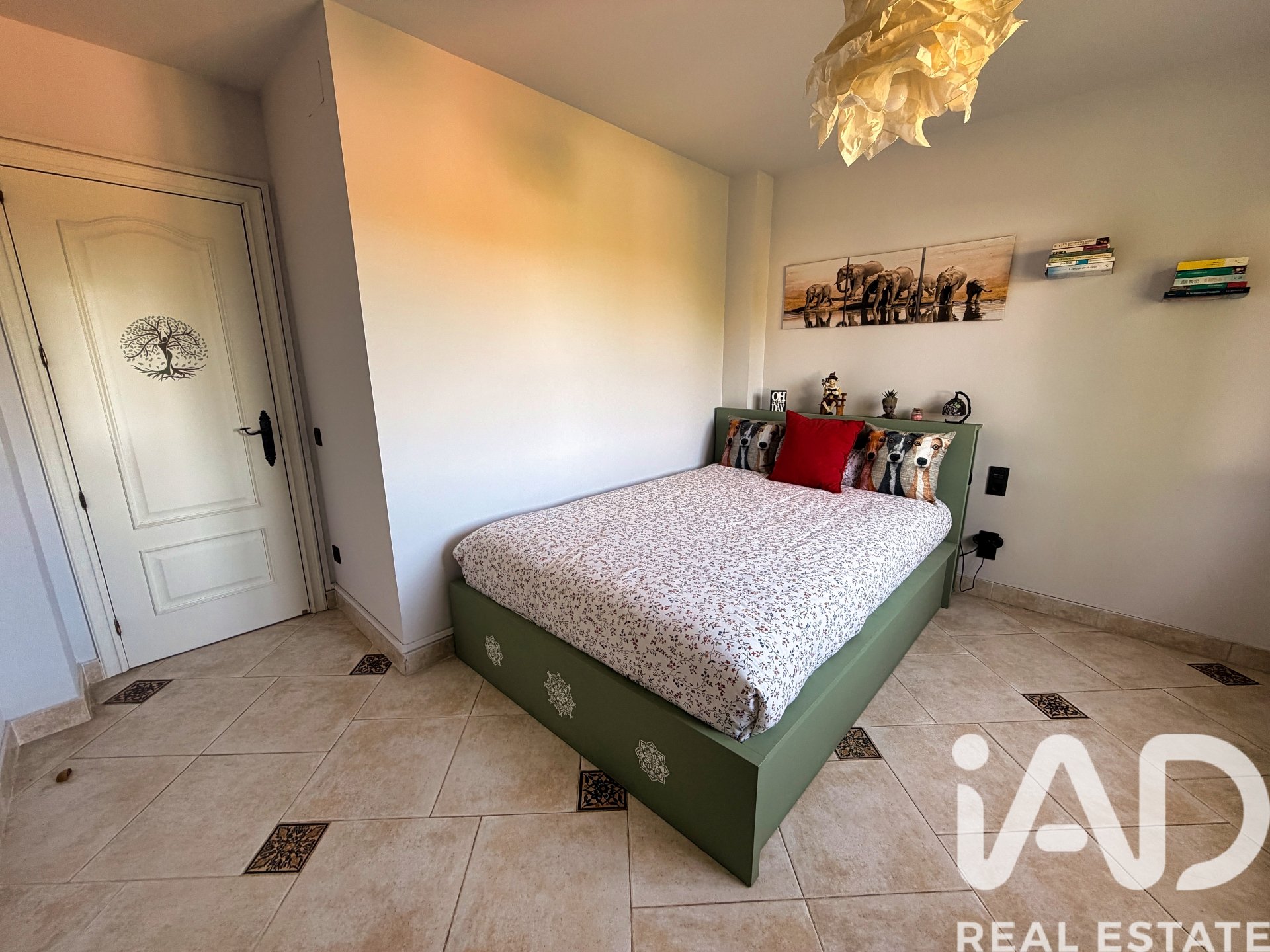 House à Vallirana, Barcelona, Espagne 5 chambres, 281 m2 No. 172565