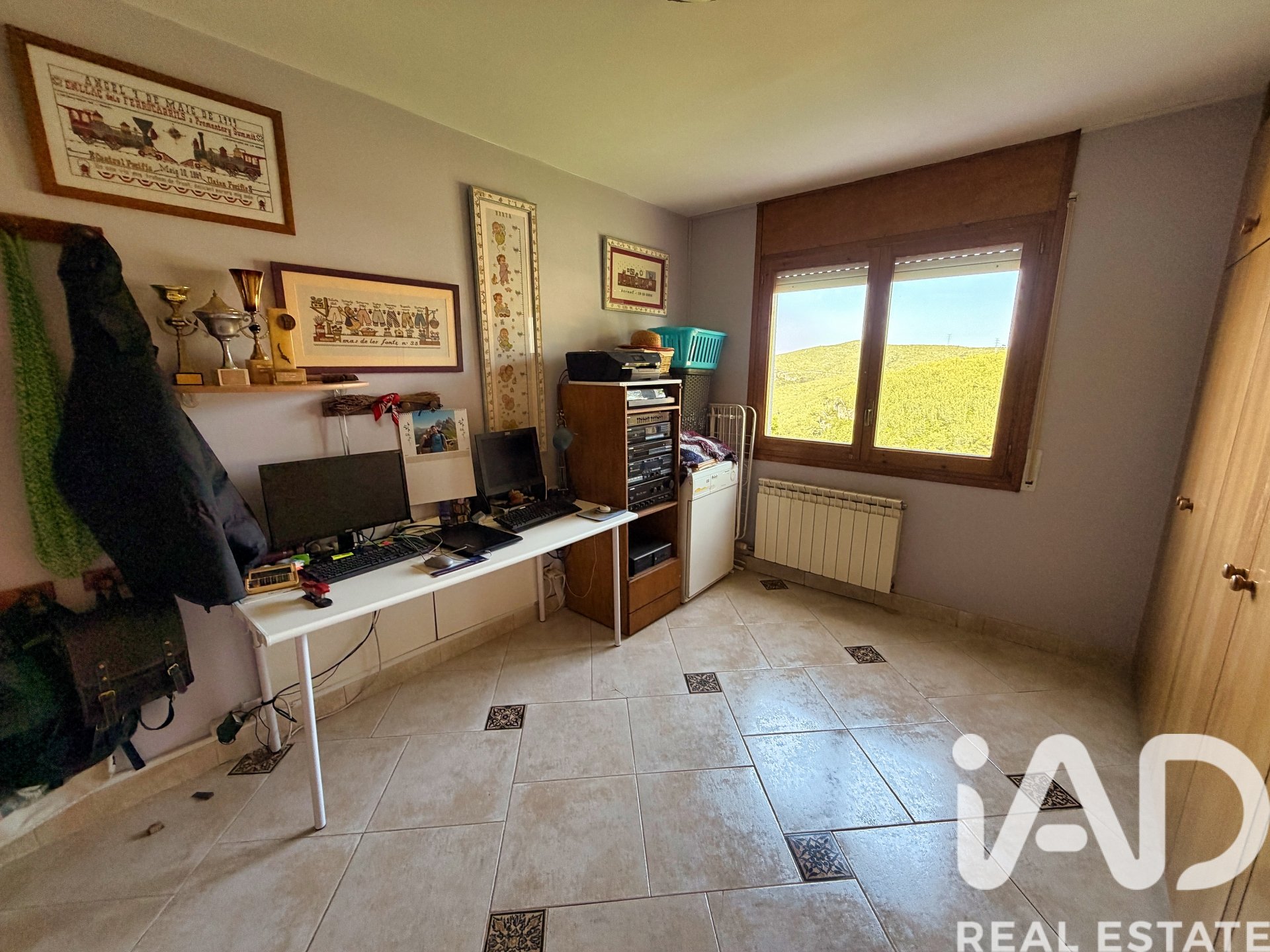 House à Vallirana, Barcelona, Espagne 5 chambres, 281 m2 No. 172565