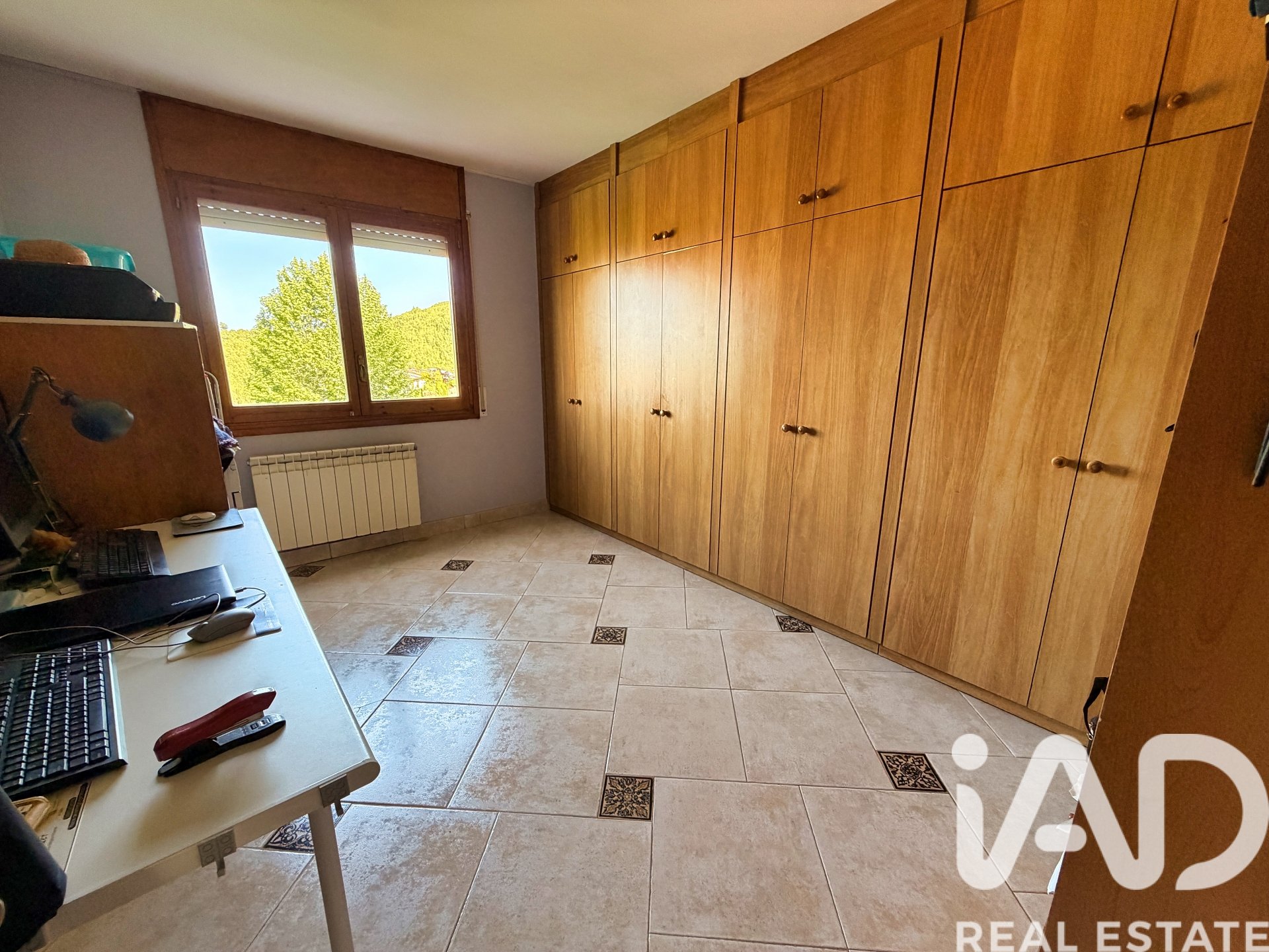 House à Vallirana, Barcelona, Espagne 5 chambres, 281 m2 No. 172565