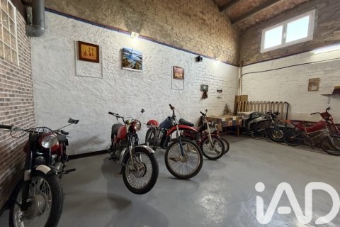 House for sale in Ivars d'Urgell, Lleida, Spain 5 bedrooms, 431 sq.m. No. 172567 - photo 20