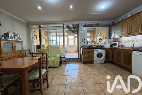 House for sale in Ivars d'Urgell, Lleida, Spain 5 bedrooms, 431 sq.m. No. 172567 - photo 14