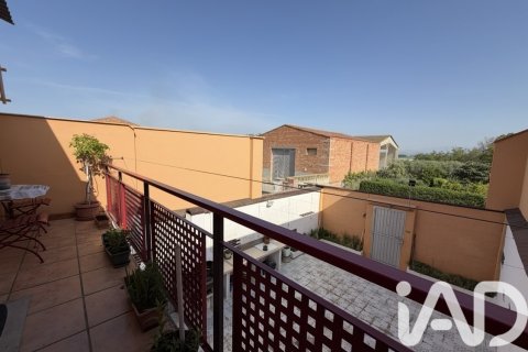 House for sale in Ivars d'Urgell, Lleida, Spain 5 bedrooms, 431 sq.m. No. 172567 - photo 25