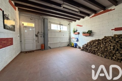 House for sale in Ivars d'Urgell, Lleida, Spain 5 bedrooms, 431 sq.m. No. 172567 - photo 7