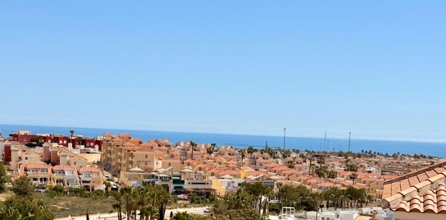 House à San Miguel de Salinas, Alicante, Espagne 5 chambres, 208 m2 No. 172481