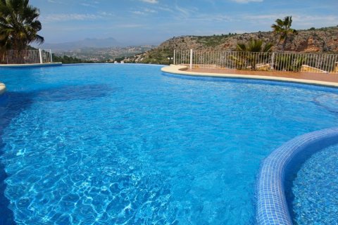 Bungalow for sale Cumbre Del Sol, Alicante, Spain 2 bedrooms, 179 sq.m. No. 116463 - photo 7