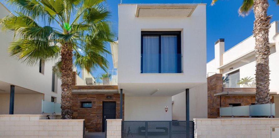 Willa w La Zenia, Alicante, Hiszpania 3 sypialnie, 120 mkw. nr 151052