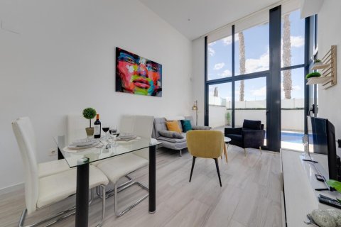 Willa w La Zenia, Alicante, Hiszpania 3 sypialnie, 120 mkw. nr 151052 – zdjęcie 27