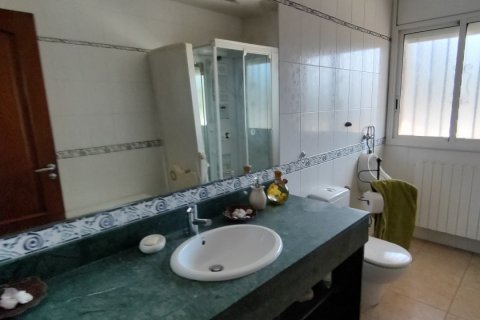 Talo myytävänä Olerdola, Barcelona, Espanja, 5 makuuhuonetta, 655 m2 No. 154068 - kuva 13