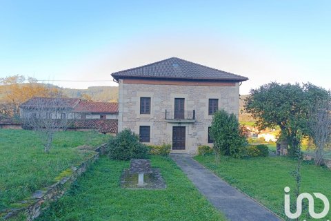 Dom w Santa Maria de Cayon, Cantabria, Hiszpania 9 sypialni, 1000 mkw. nr 154065 – zdjęcie 18