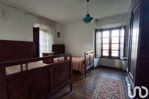 Dom w Santa Maria de Cayon, Cantabria, Hiszpania 9 sypialni, 1000 mkw. nr 154065 – zdjęcie 15