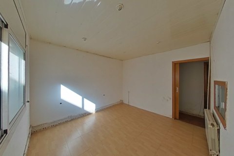 Wohnung zum Verkauf in Terrassa, Barcelona, Spanien 3 Schlafzimmer, 82 m2 Nr. 191324 - Foto 7