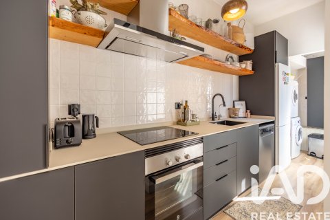 Apartment for sale in Vilanova i la Geltru, Barcelona, Spain 2 bedrooms, 103 sq.m. No. 172205 - photo 5