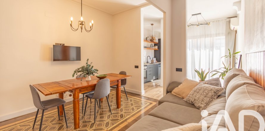 Apartment in Vilanova i la Geltru, Barcelona, Spain 2 bedrooms, 103 sq.m. No. 172205
