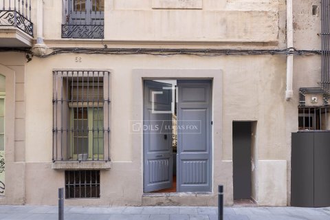 Villa for rent in Barcelona, Spain 2 bedrooms, 80 sq.m. No. 152183 - photo 28