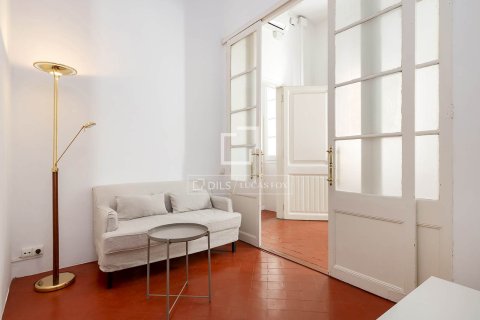 Villa for rent in Barcelona, Spain 2 bedrooms, 80 sq.m. No. 152183 - photo 12