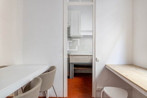 Villa for rent in Barcelona, Spain 2 bedrooms, 80 sq.m. No. 152183 - photo 24