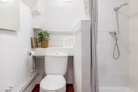 Villa for rent in Barcelona, Spain 2 bedrooms, 80 sq.m. No. 152183 - photo 17