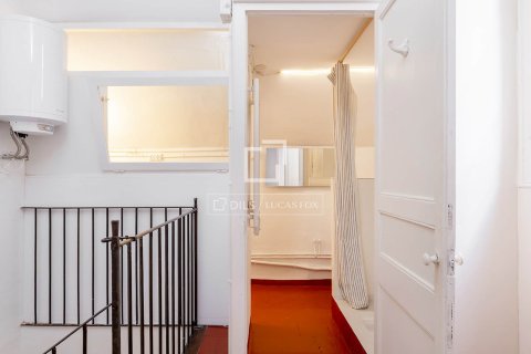Villa for rent in Barcelona, Spain 2 bedrooms, 80 sq.m. No. 152183 - photo 15