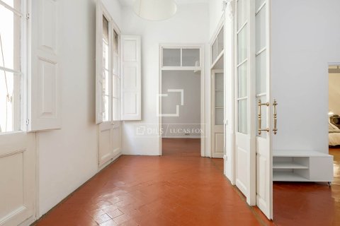 Villa for rent in Barcelona, Spain 2 bedrooms, 80 sq.m. No. 152183 - photo 11