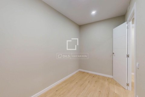 Apartment à vendre à Barcelona, Espagne, 3 chambres, 66 m2 No. 152185 - photo 30