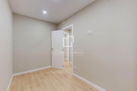 Apartment à vendre à Barcelona, Espagne, 3 chambres, 66 m2 No. 152185 - photo 29