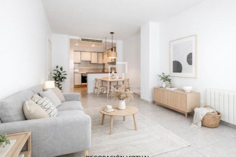 Apartment for sale in Sitges, Barcelona, Spain 2 bedrooms, 70 sq.m. No. 152184 - photo 2