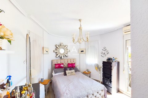Продажа виллы Пинар де Камповерде, Аликанте, Испания 4 спальни, 116м2 №114610 - фото 23